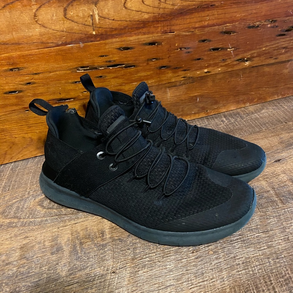 Nike Free Runs